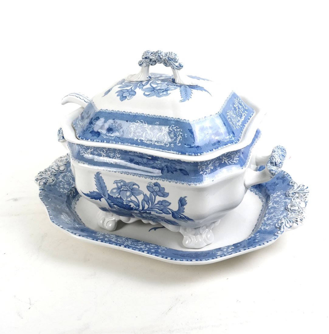 Copeland Spode Tureen, Ladle and Platter (1 of 9)