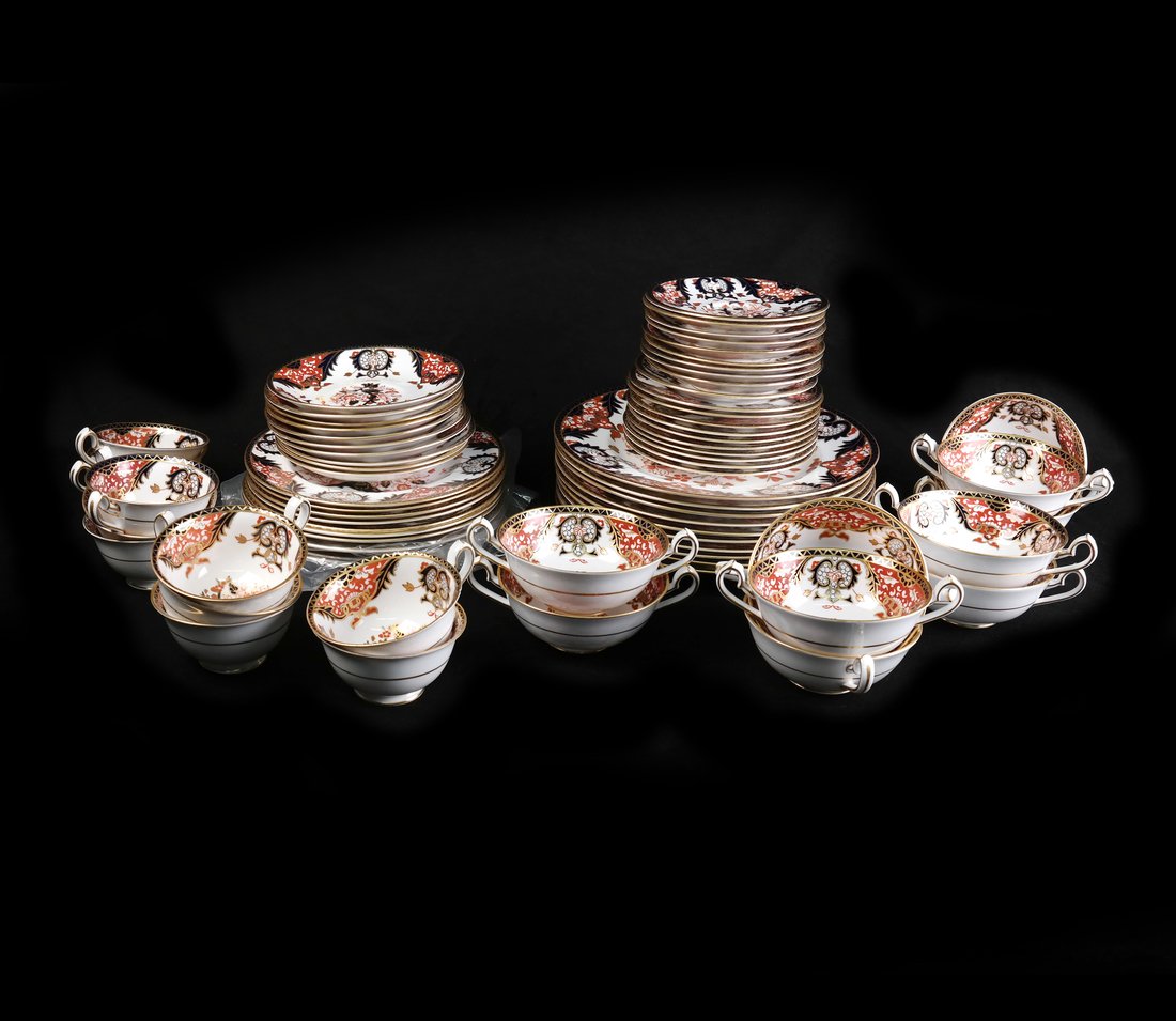 Royal Crown Derby Imari Service for 10: Late 20th century Royal Crown Derby porcelain Imari table service for 10 comprising: 10 dinner plates, 10 salad plates, 10 bread plates, 10 bouillon bowls with 10 saucers, and 10 teacups with 10 sauce
