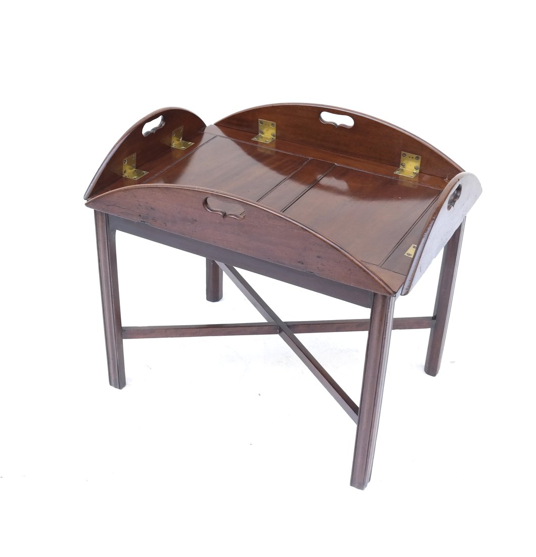 English Butlers Table: English Butlers Table. [22" H x 34" W x 26 1/2" D]. In good condition.