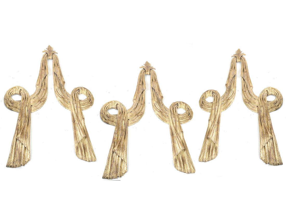 Three 18th Century English Carved Swags (1 of 8)