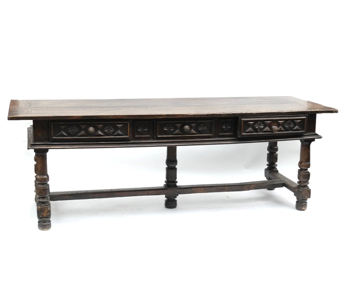 17th/18th Century Tavern Table (1 of 10)