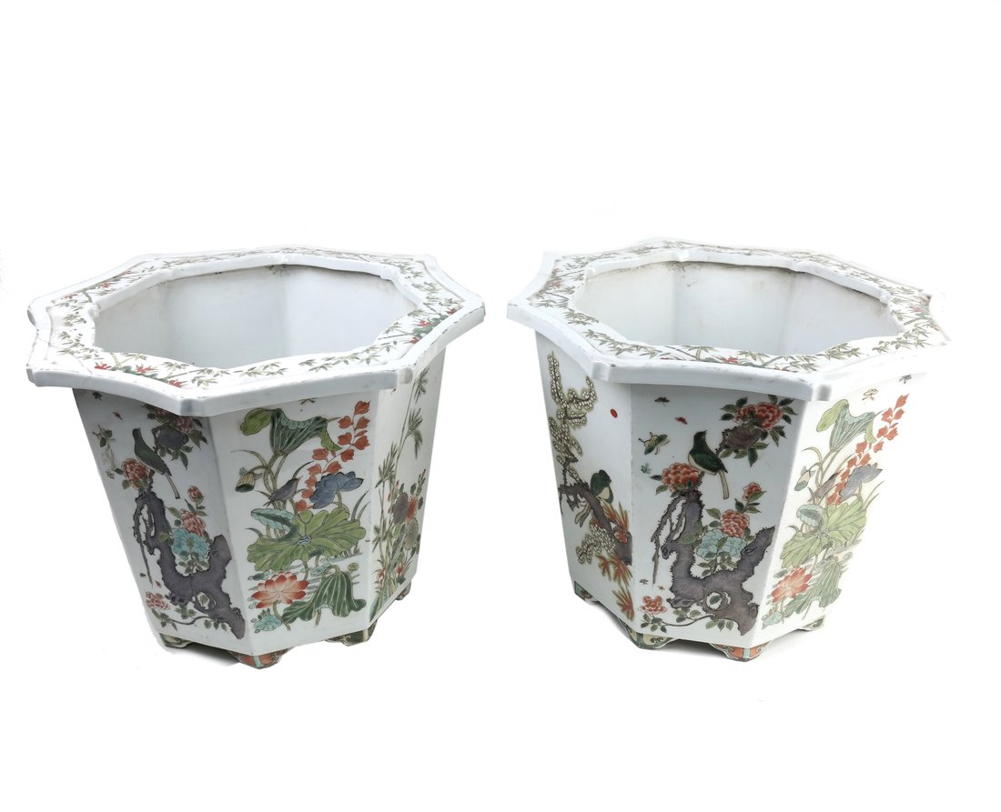 Pair Chinese Famille Vert Style Pots (1 of 10)