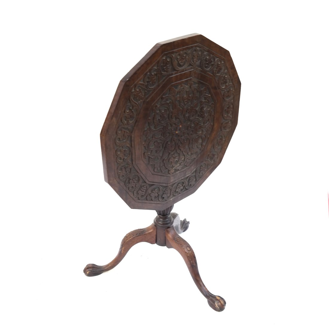 Decagon Tilt Top Table (1 of 9)