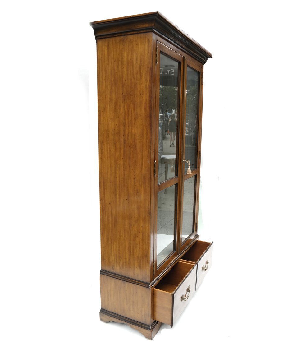 "Theodore Alexander" Display Cabinet (1 of 7)