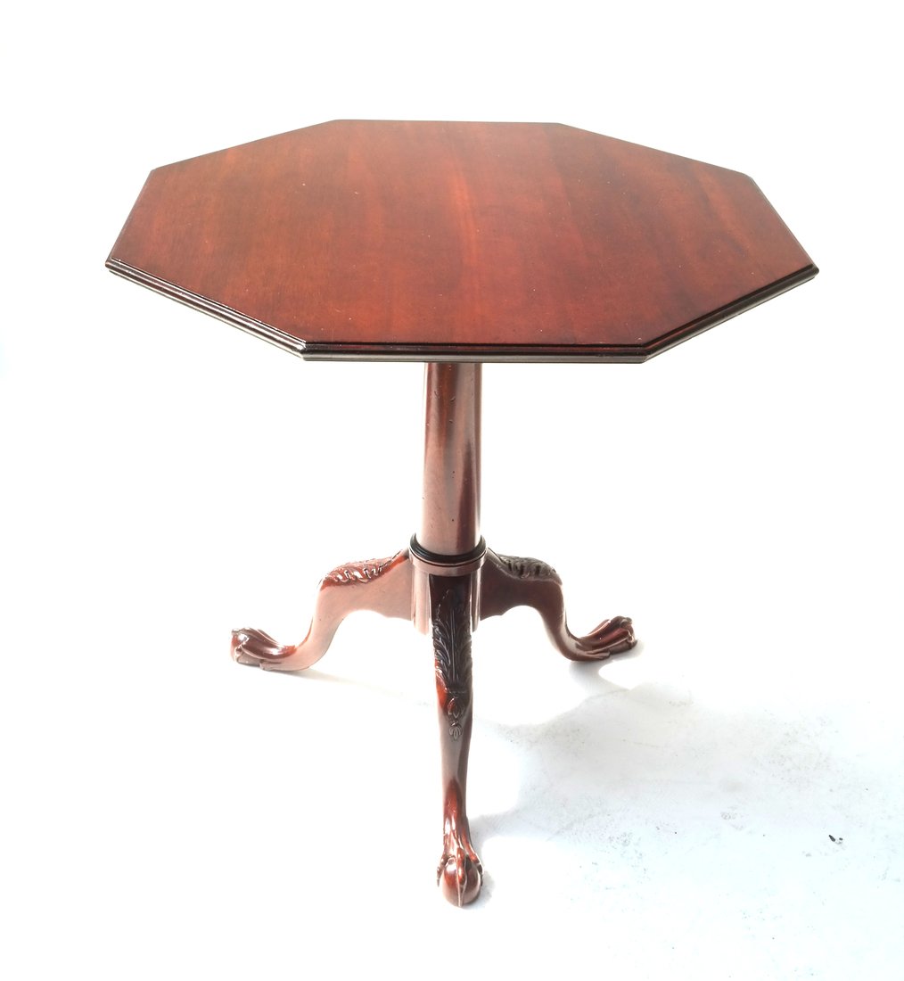 Chippendale-Style Mahogany Table (1 of 7)