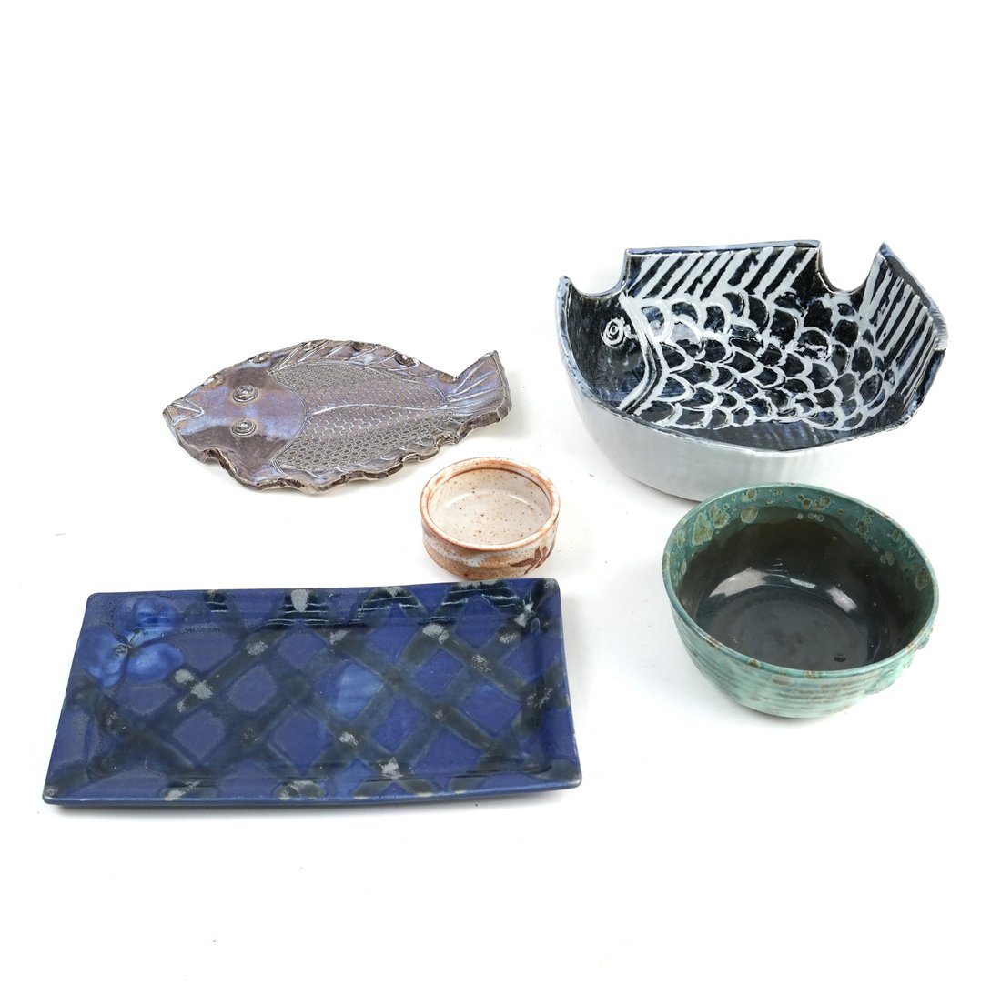 Five Ceramic Articles (1 of 10)