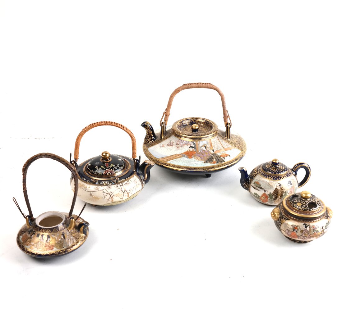 Five Miniature Satsuma-Style Articles (1 of 10)