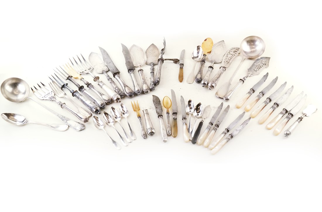 Boxed Lot of Miscellaneous Silver (1 of 7)