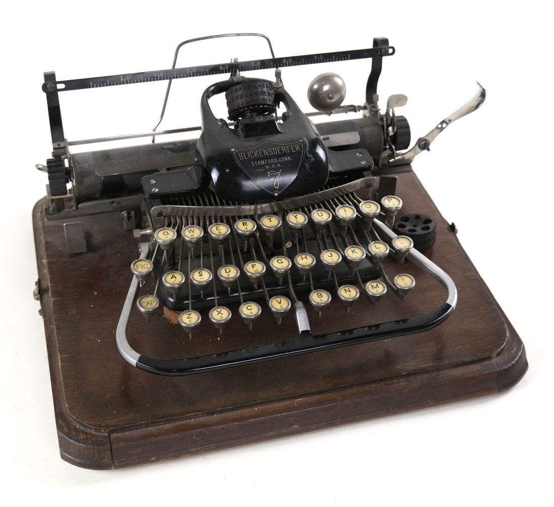 Blickensderfer Typewriter No. 7 (1 of 8)