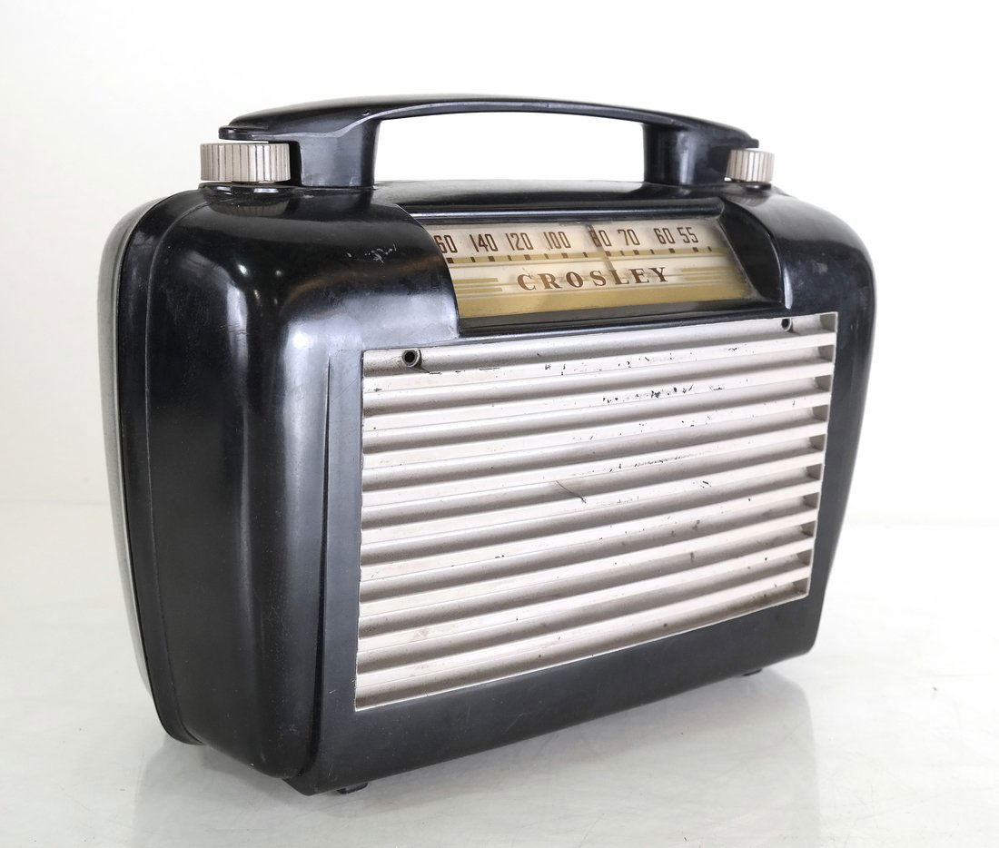 Crosley Bakelite Radio, 56PB (1 of 6)