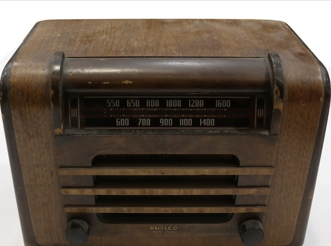 Philco Transitone Radio (1 of 7)