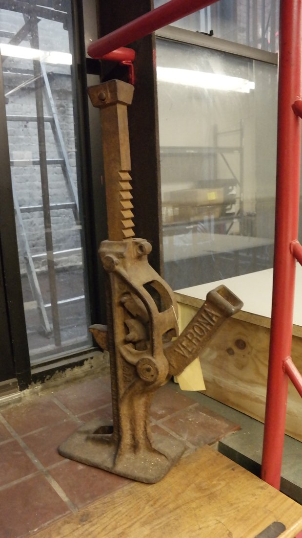 Verona Tool Works Jack Type-1A (1 of 8)