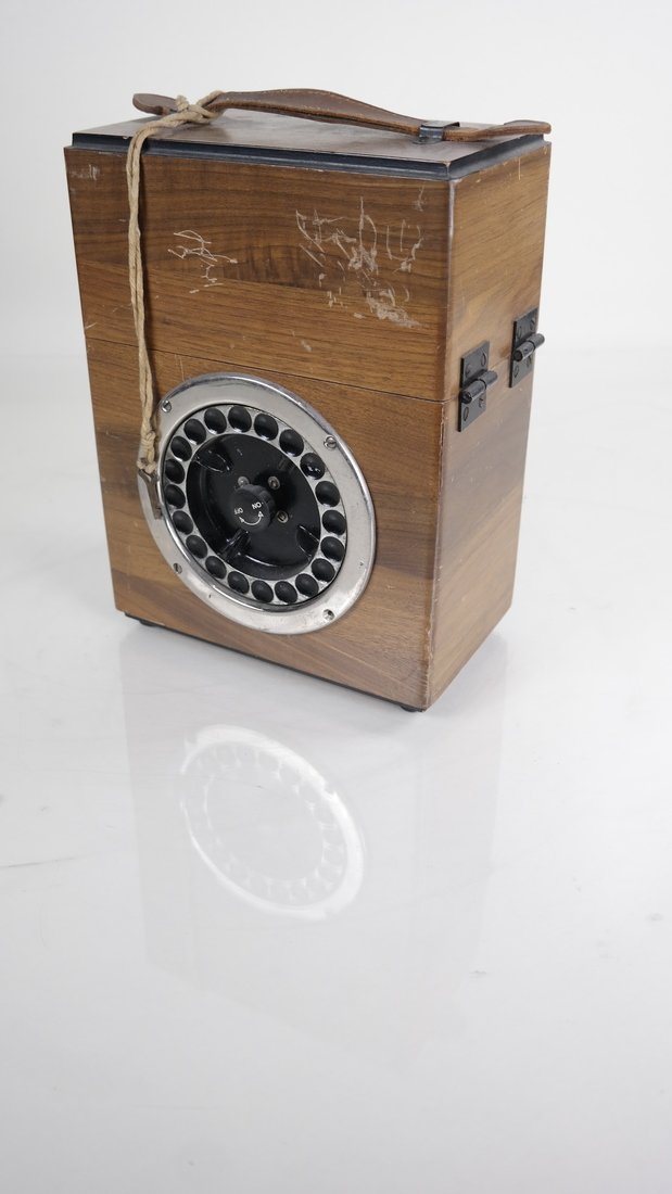 Leeds & Northrup Co. Model 330 Scientific Apparatus (1 of 8)