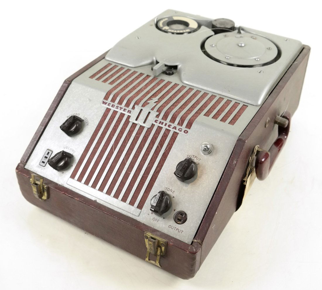 Webster-Chicago Wire Recorder, 80-1 (1 of 7)