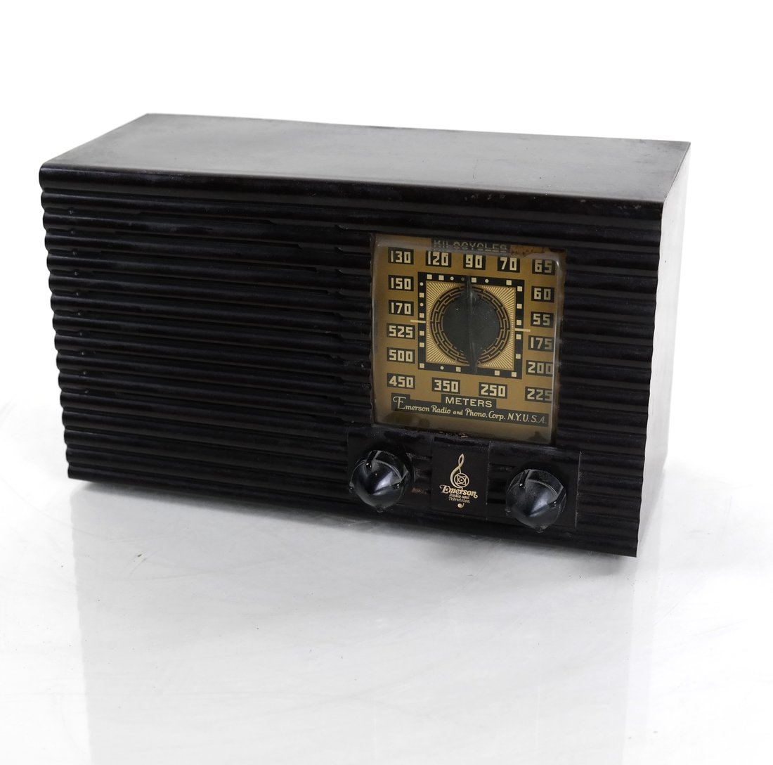 Emerson Radio, AX211 (1 of 7)
