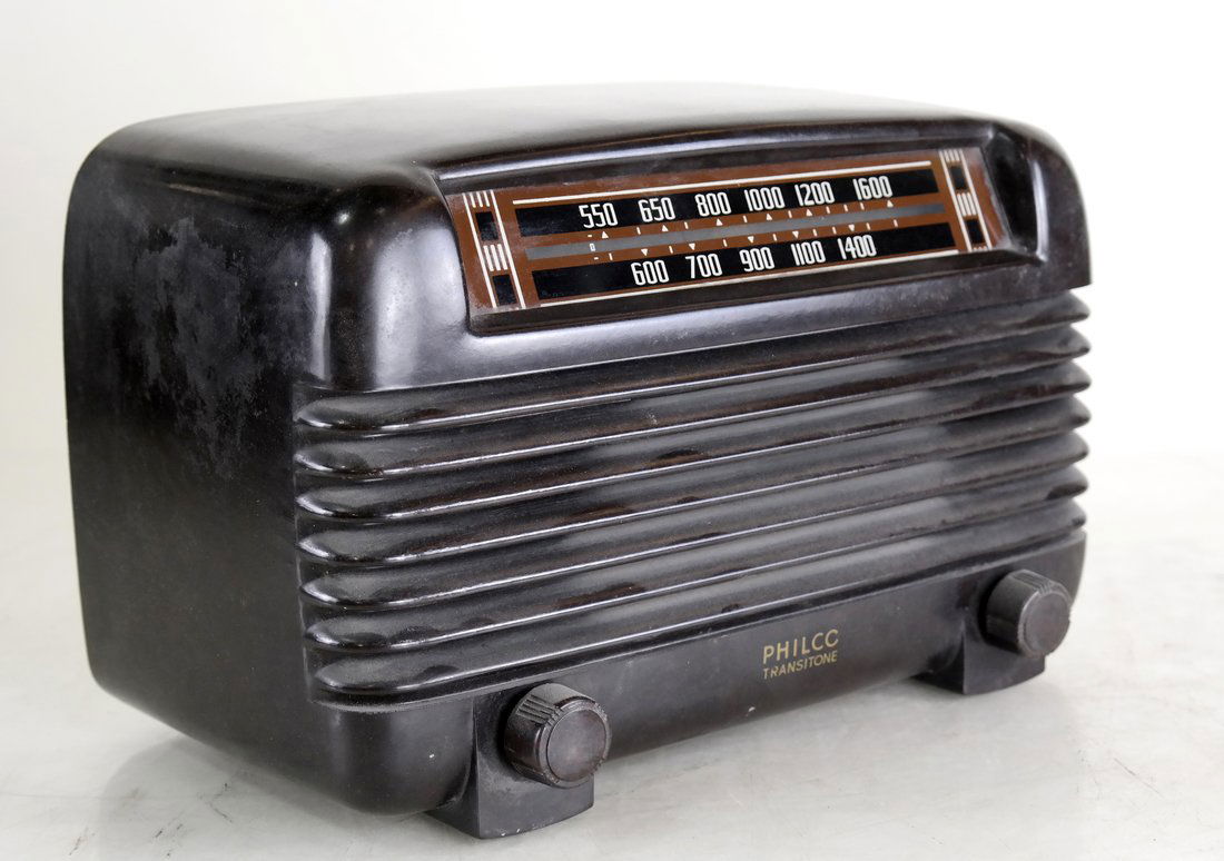 Philco Transitone Radio, Model 48-250 (1 of 10)