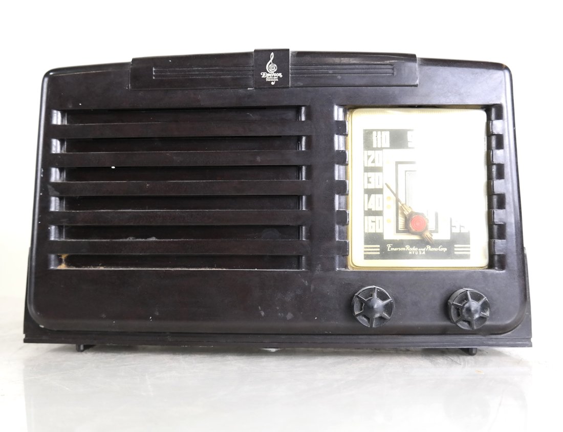 Emerson Radio, Model 344 (1 of 5)