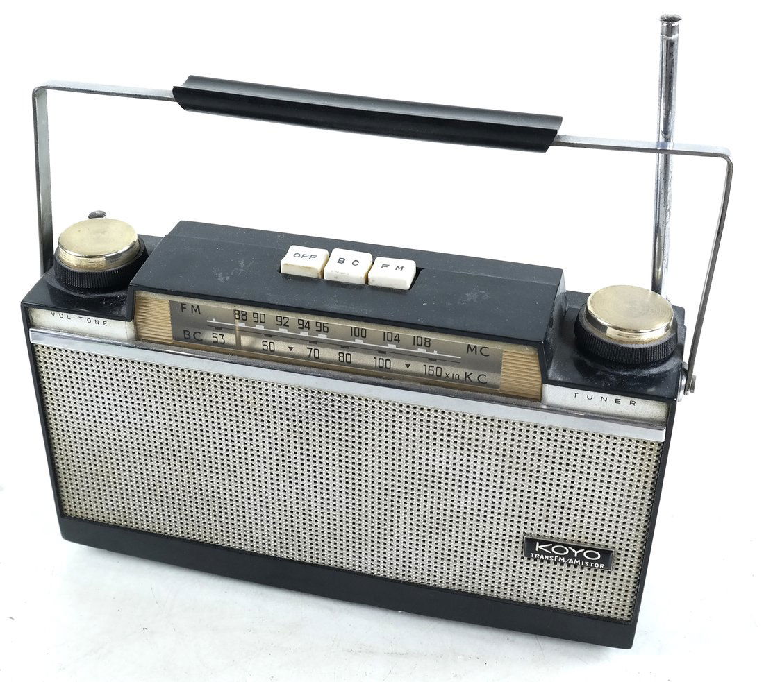 Koyo FM/AM 9 Transistor Radio, KR-91F (1 of 7)