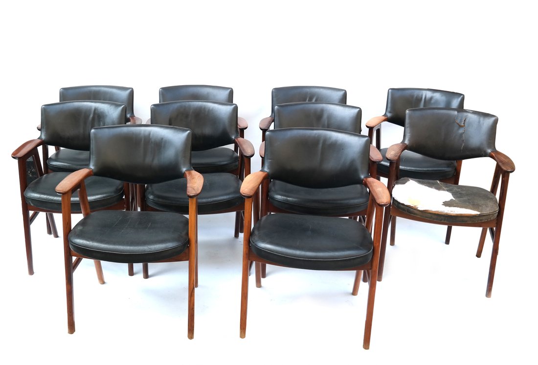 Ten Hans Wegner Style Armchairs (1 of 9)