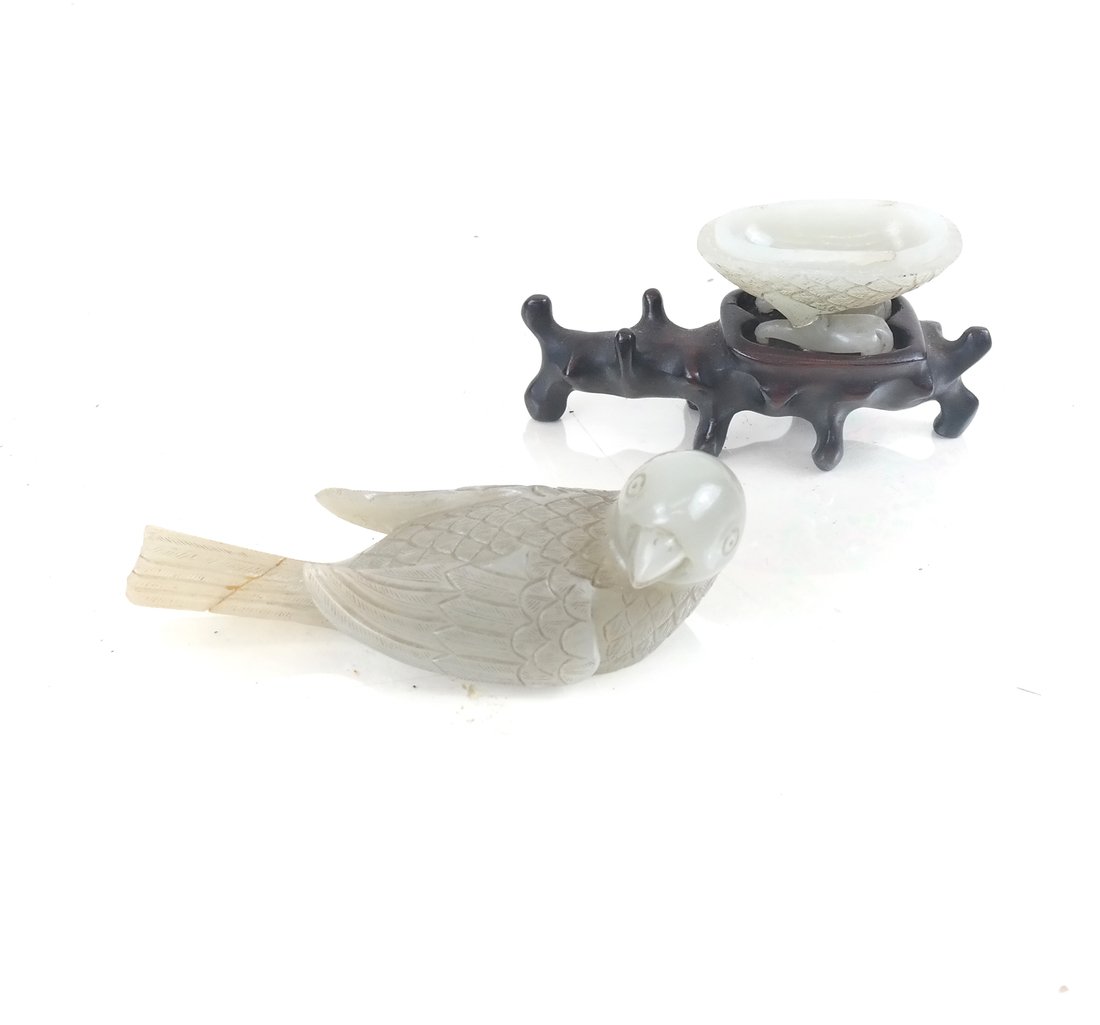 Chinese Carved Jade Bird and Lotus Dish (1 of 8)