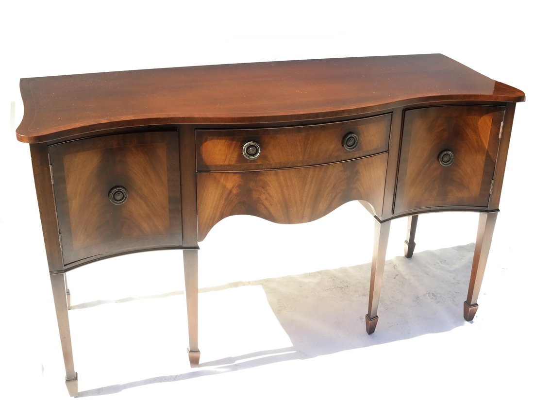 Mahogany Hepplewhite-Style Sideboard (1 of 9)