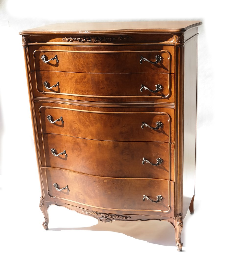 John Stuart, Inc. Serpentine-Form Chest (1 of 10)