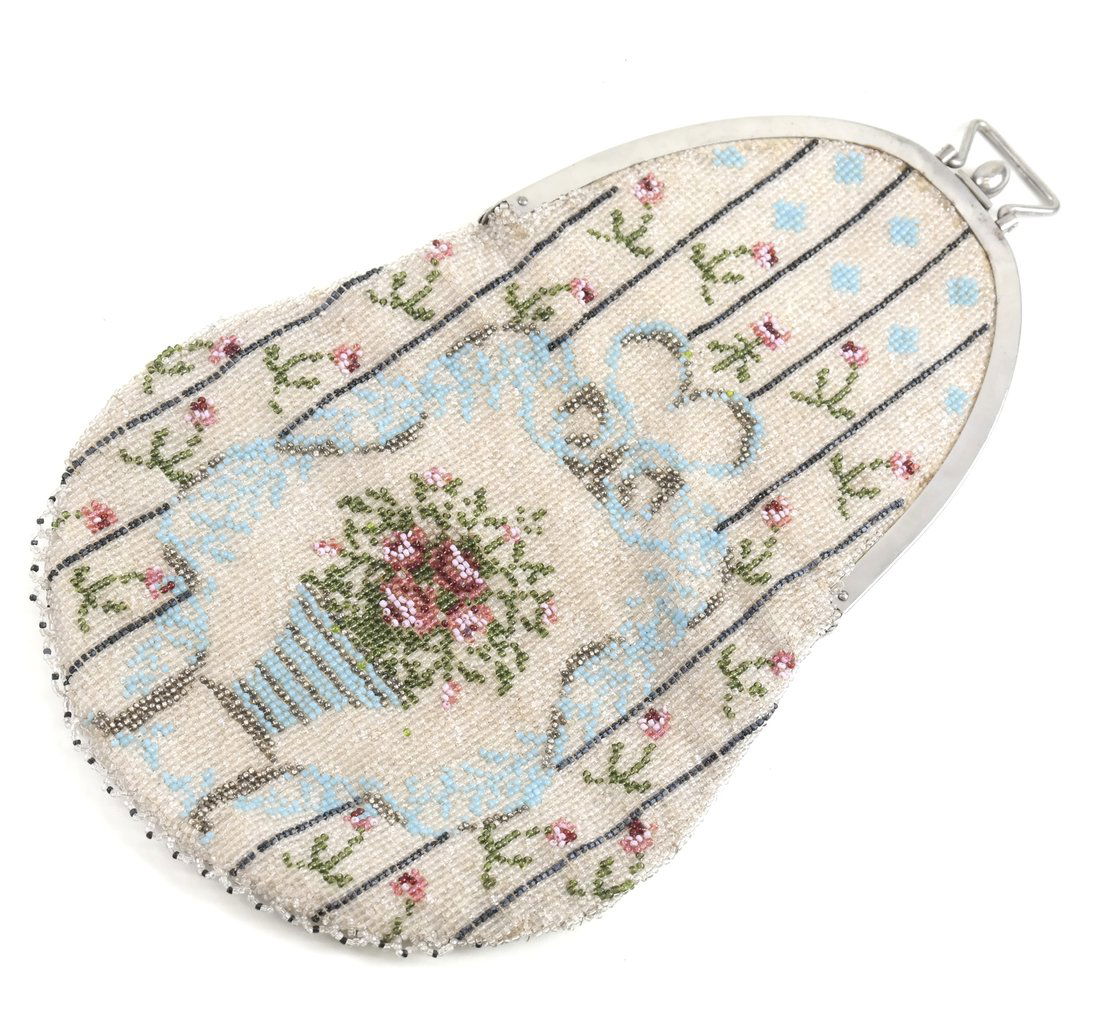 Vintage Ladies' Beaded Evening Bag (1 of 6)