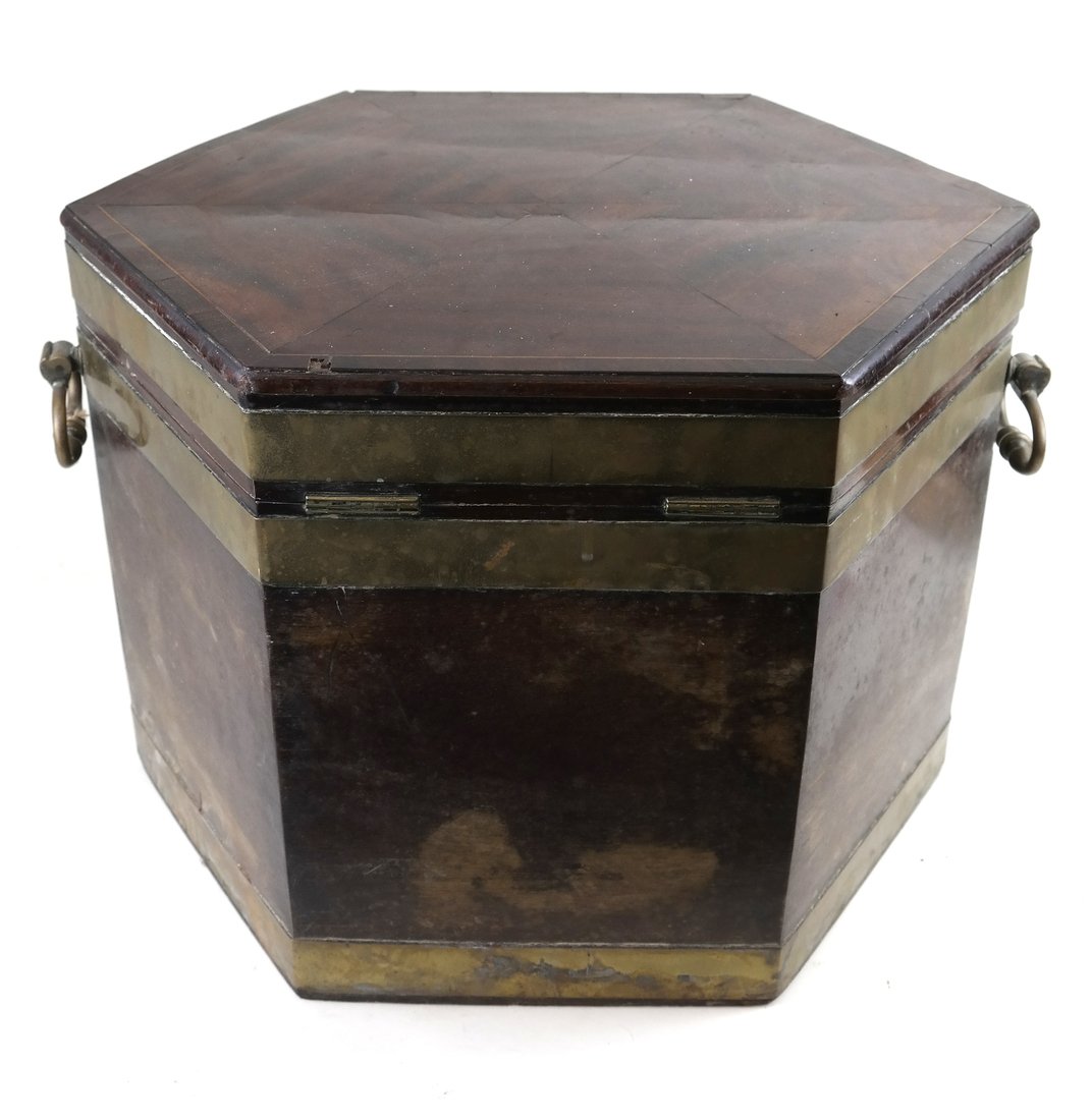 Regency-Style Cellarette (1 of 6)