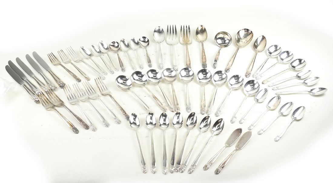Holmes & Edward Silver-Plated Flatware (1 of 8)