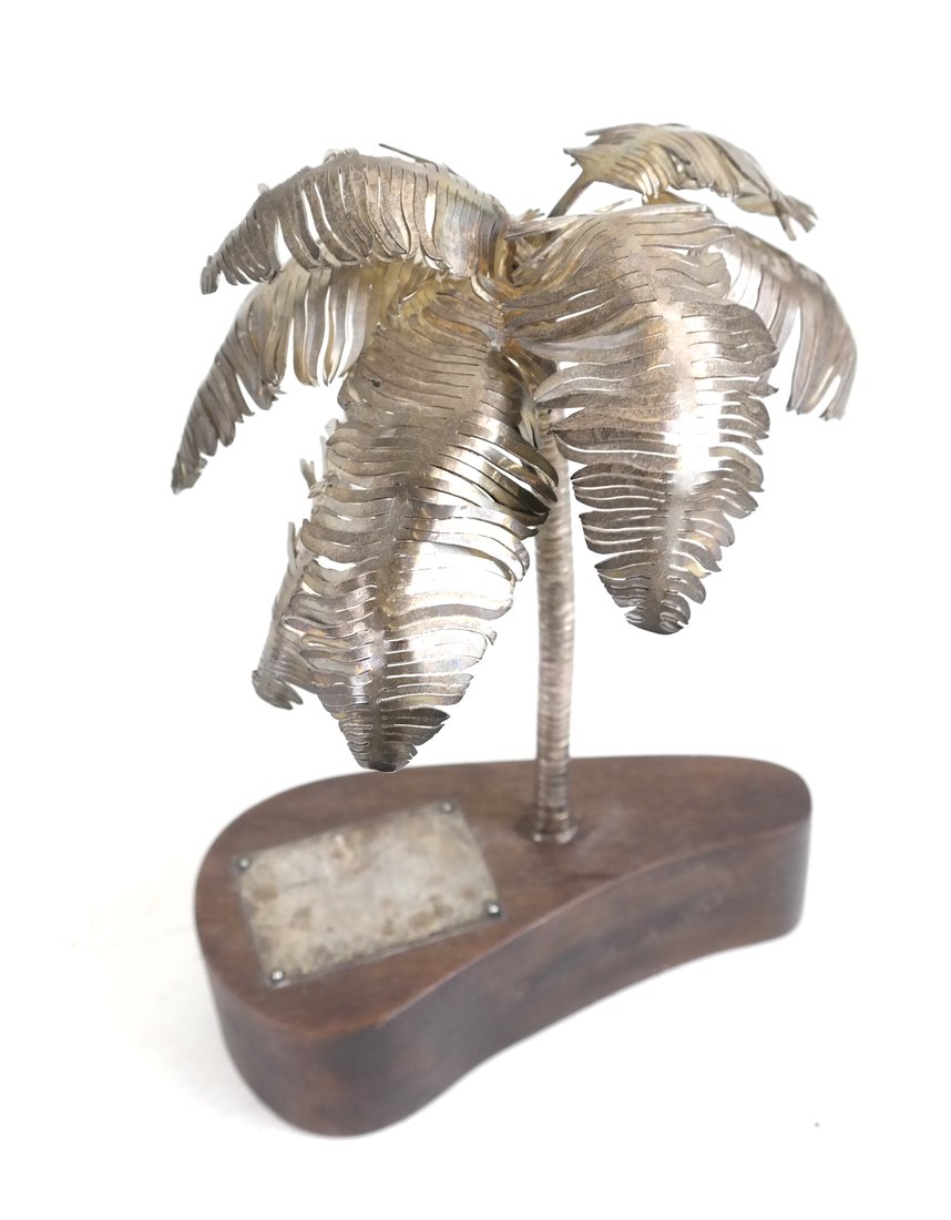 English Sterling Palm Tree (1 of 5)