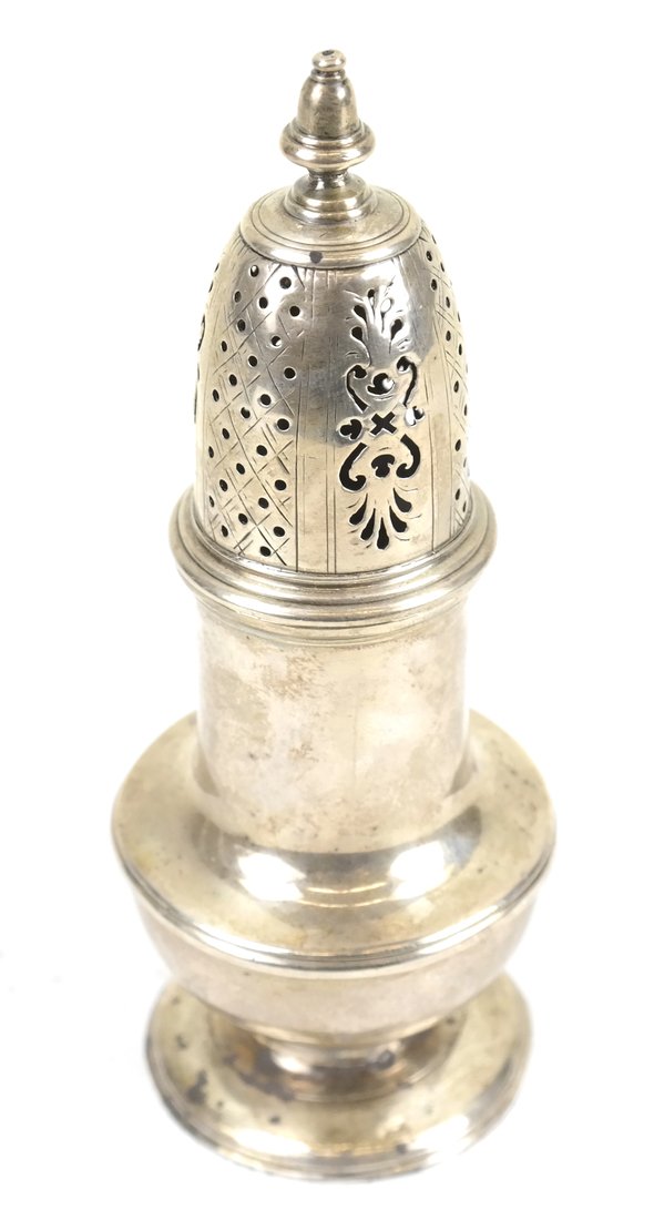 English Sterling Powdered Sugar Shaker (1 of 6)