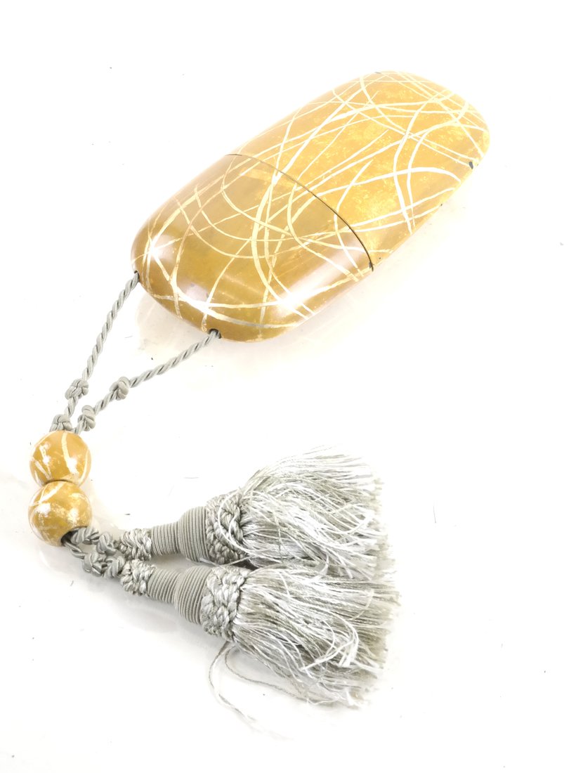 Decorated Lacquered Covered Box (1 of 5)