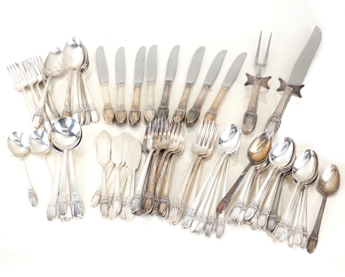 Silver-Plated Part Flatware Service (1 of 7)