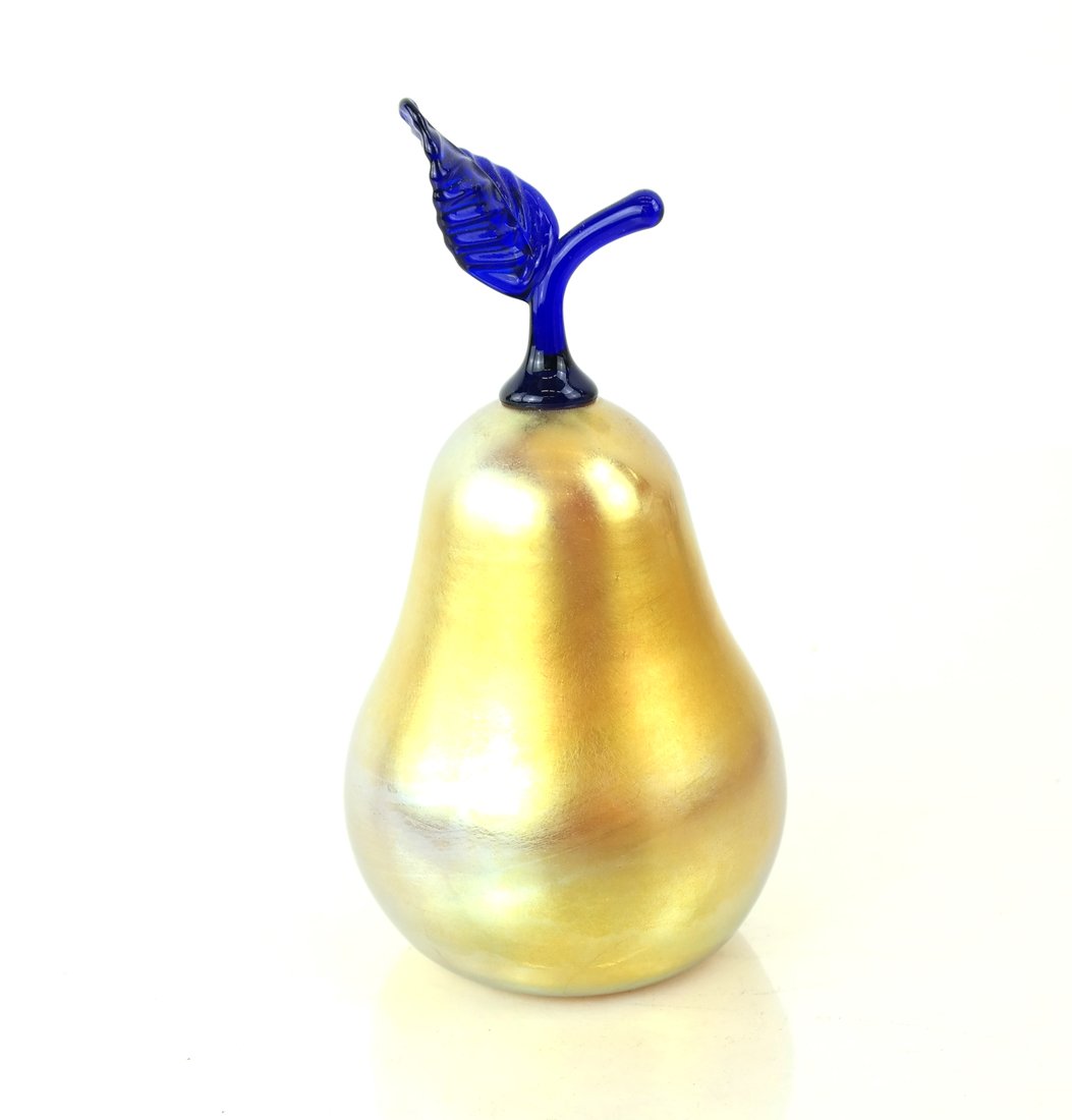 S. Linberg Pear Sculpture (1 of 4)