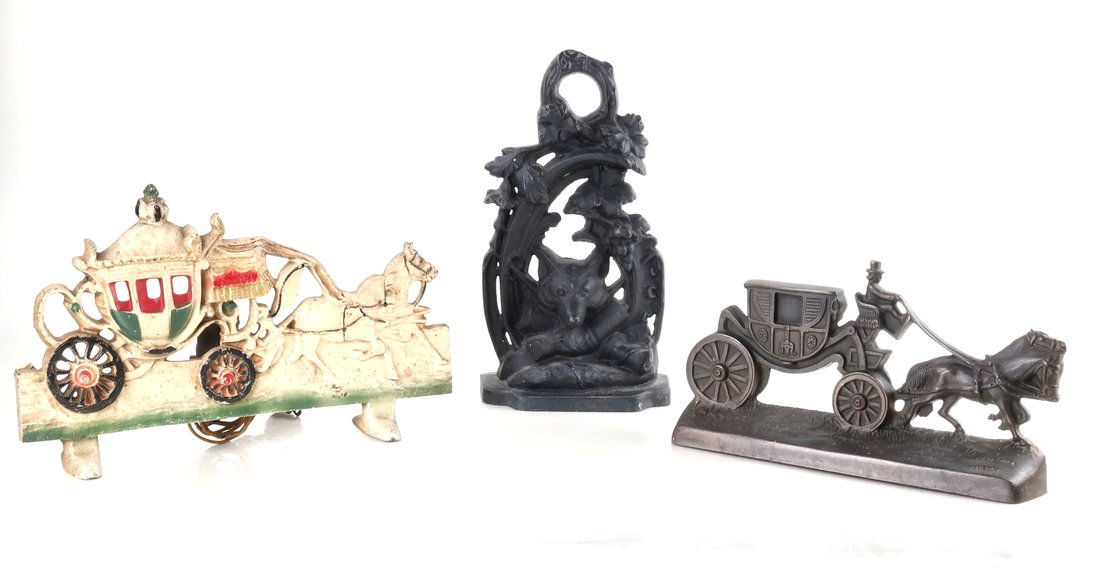 Three Cast Iron Doorstops (1 of 9)