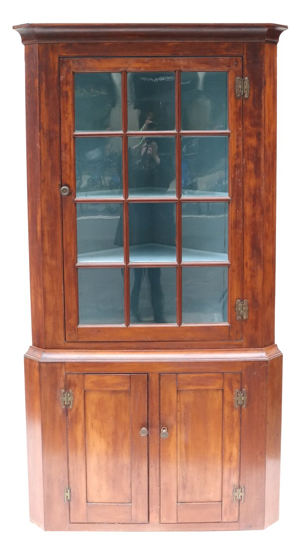 American Pine Corner Cabinet (1 of 6)