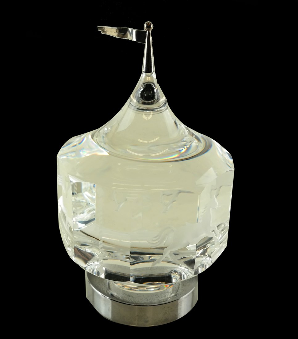 Steuben Carousel Form Sculpture (1 of 4)