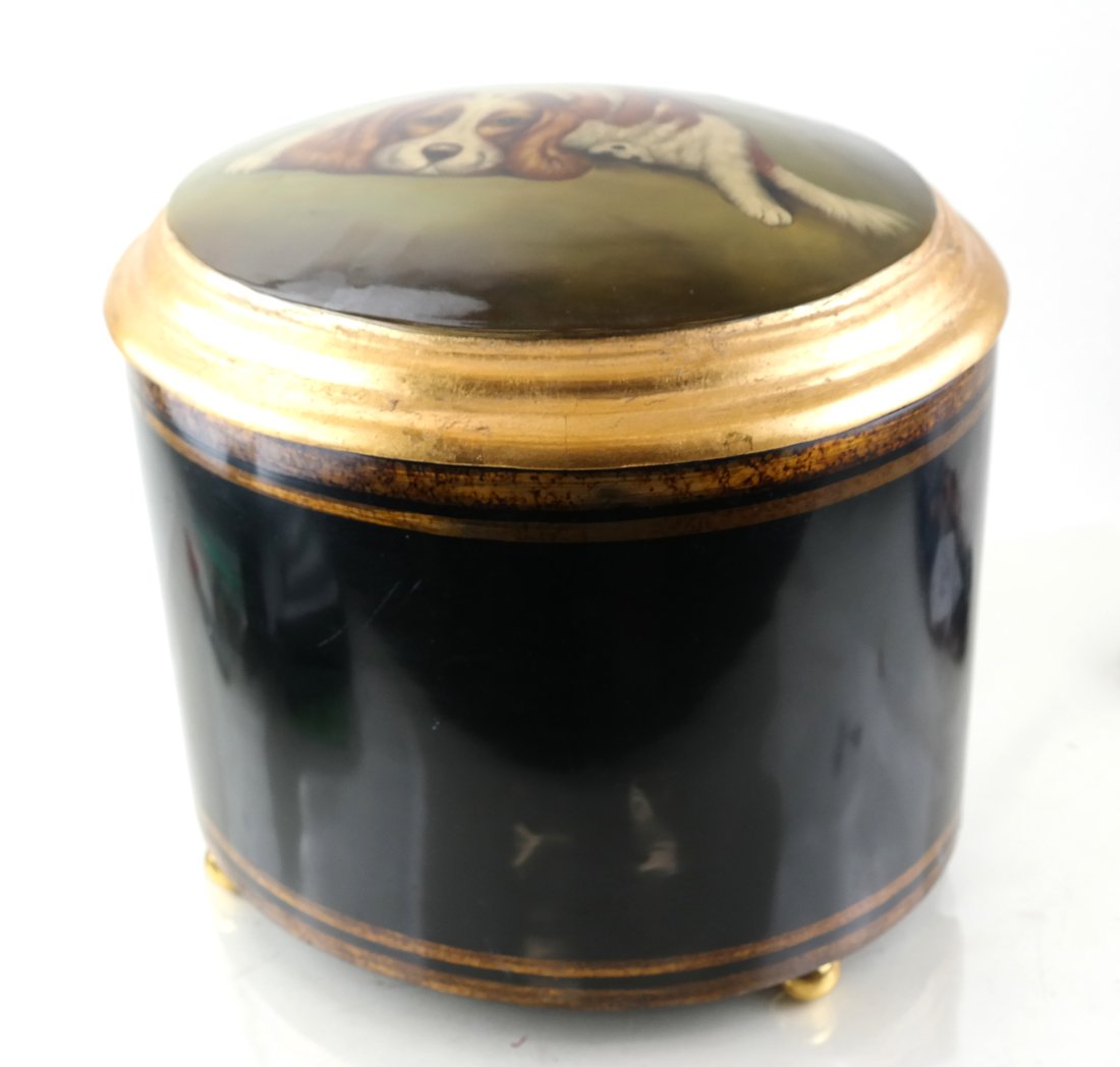 Parcel Gilt Hinged Oval Box (1 of 6)