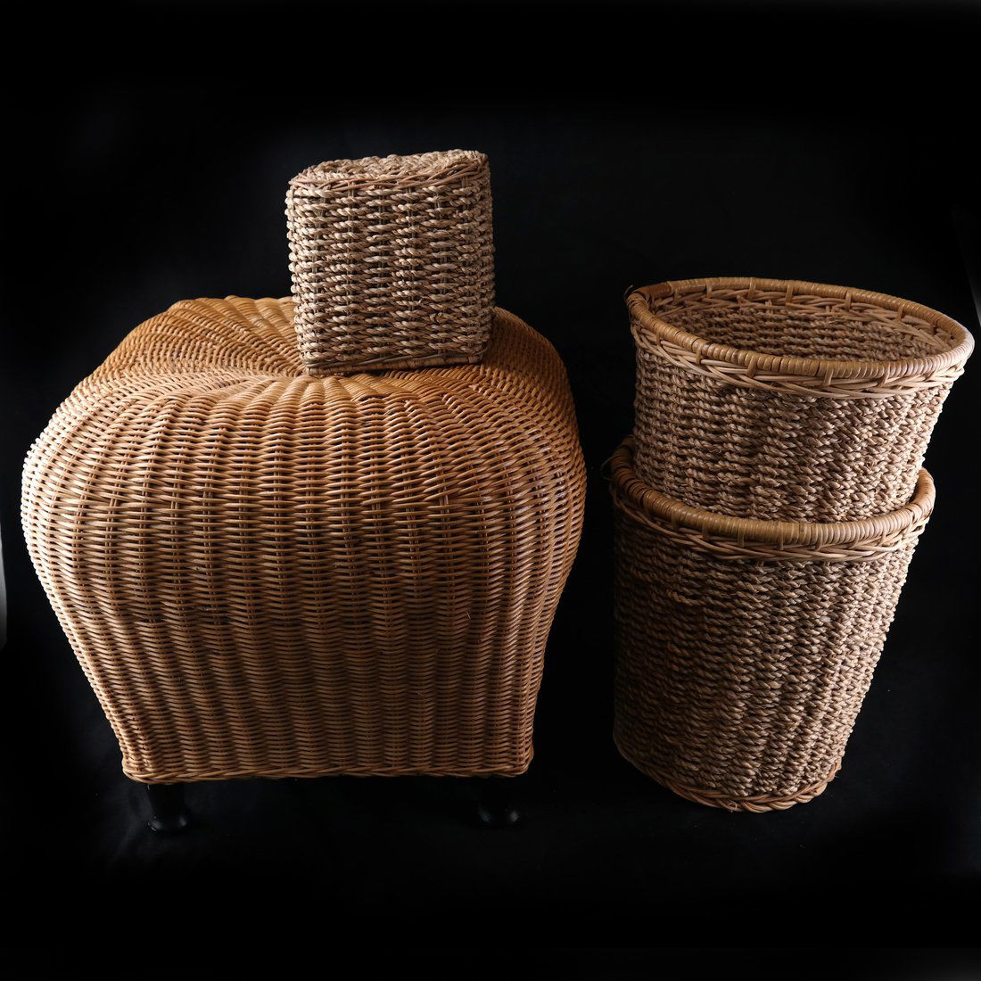 Four Wicker Decorative Items (1 of 5)