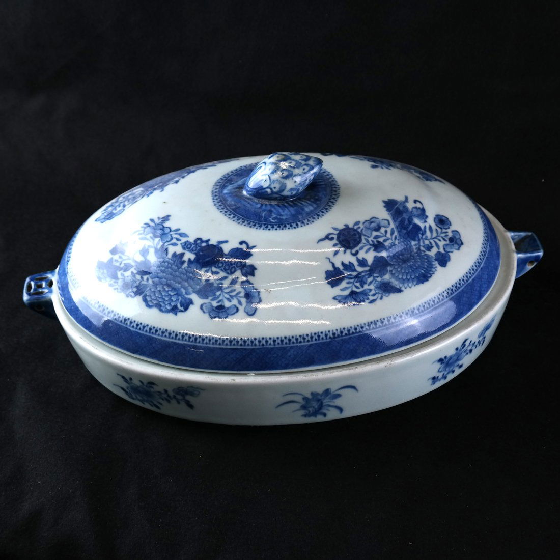 Chinese Export Blue/White Hot Water Dish (1 of 5)