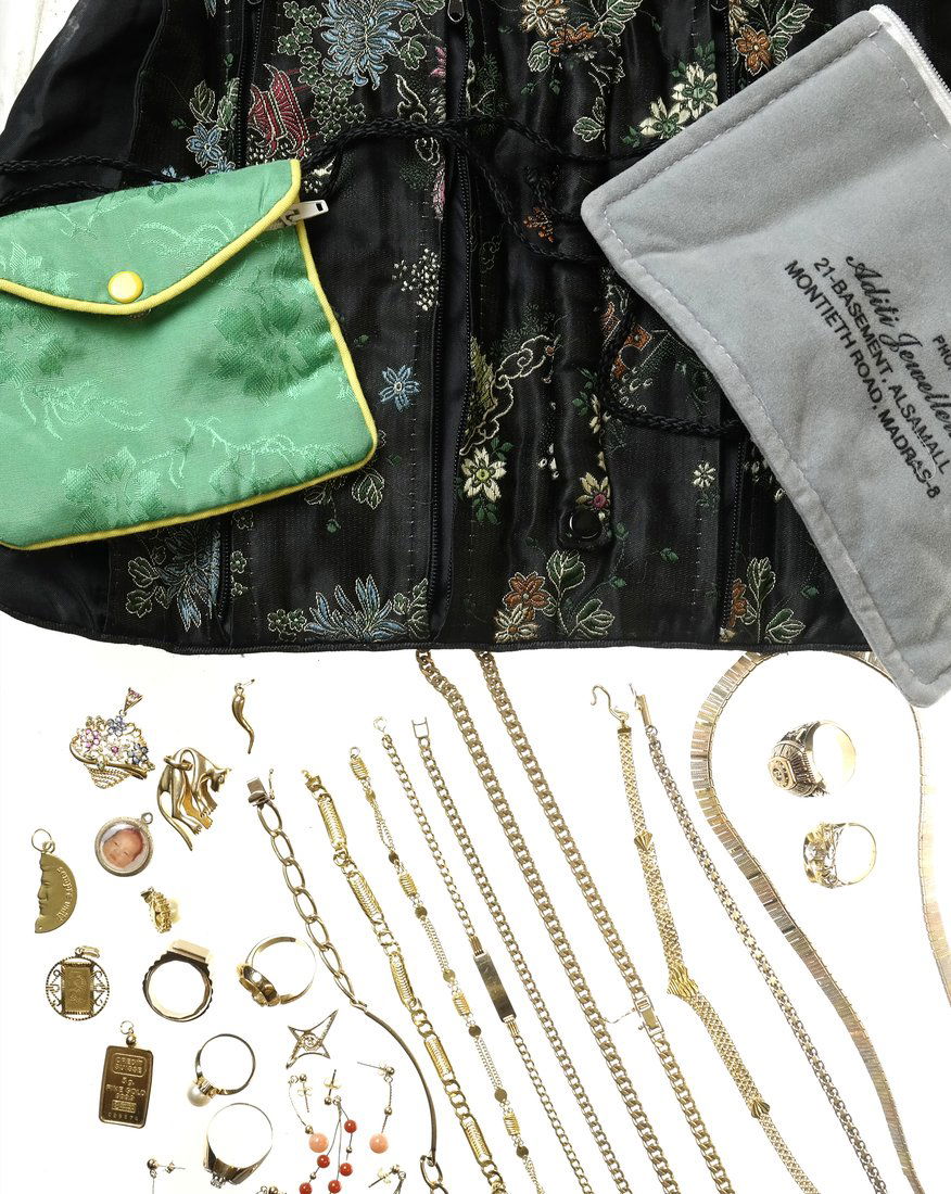 10k & 24k Gold Chains, Rings, and Others (1 of 8)