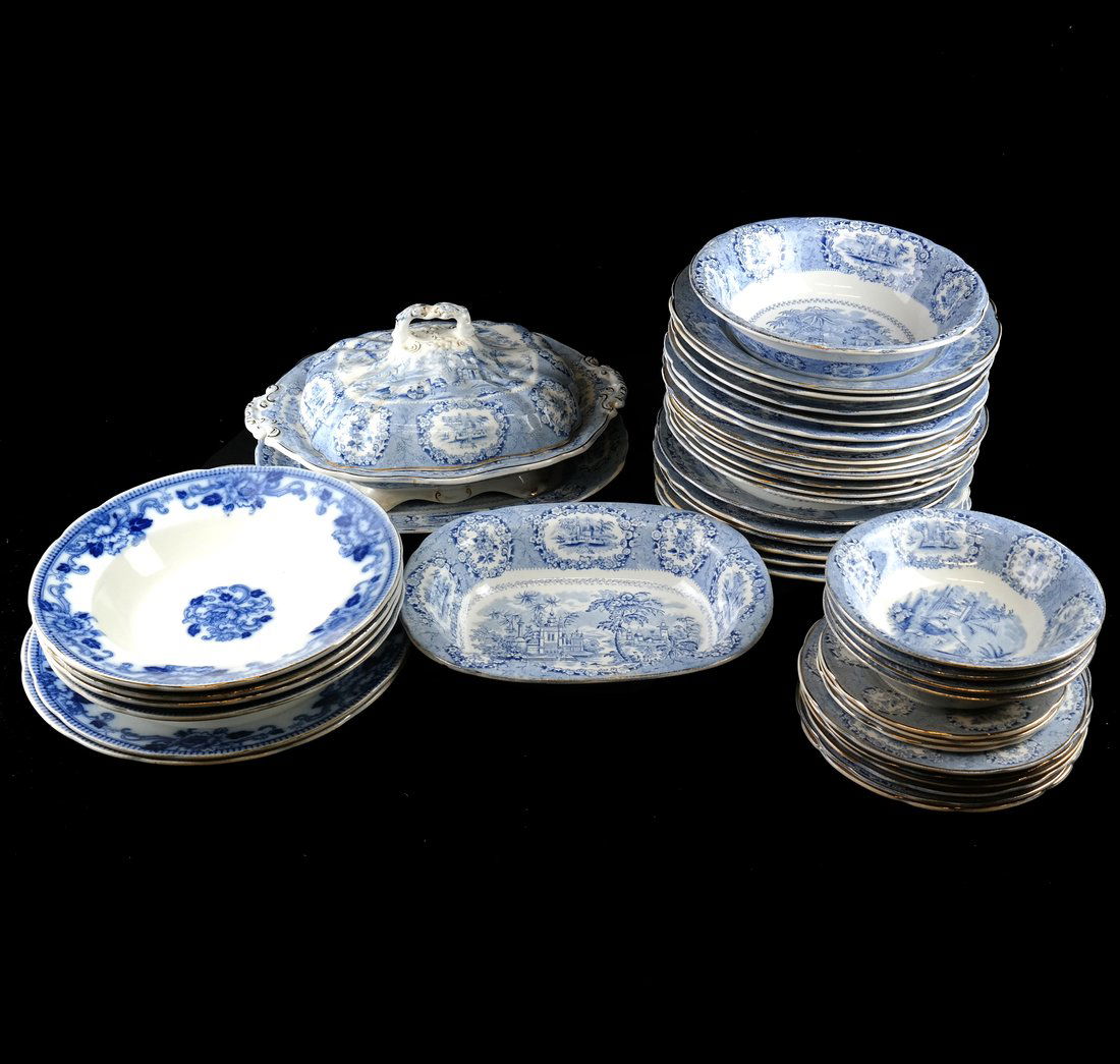 41 Blue & White Porcelain Tableware (1 of 10)