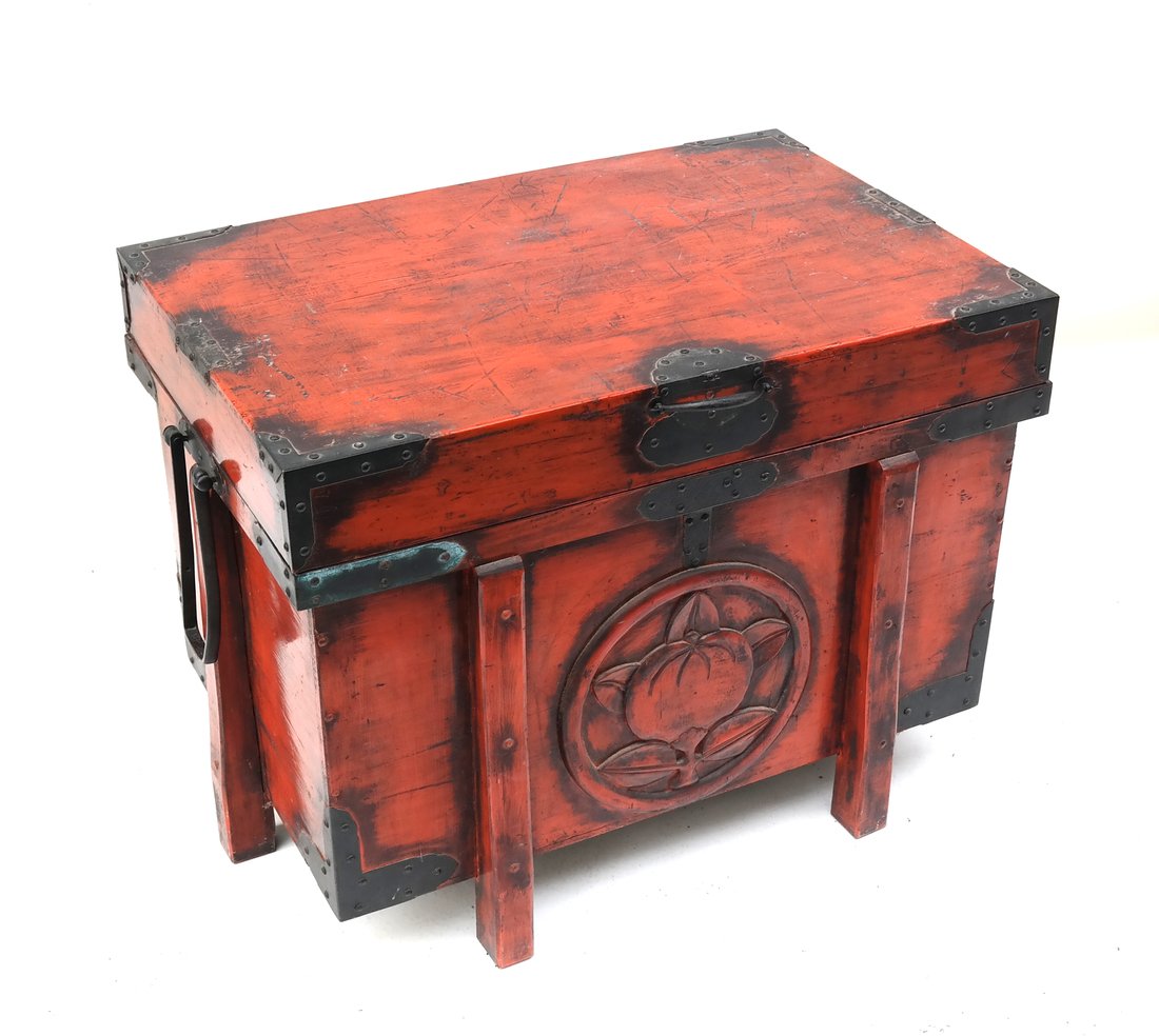 Asian-Style Trunk (1 of 6)