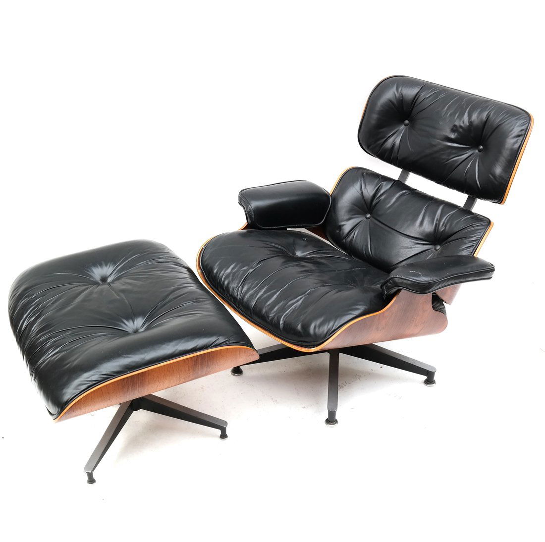 Herman Miller Eames Chair & Ottoman (1 of 10)