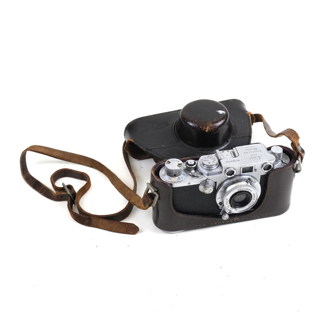 Leica Camera and Case (1 of 6)