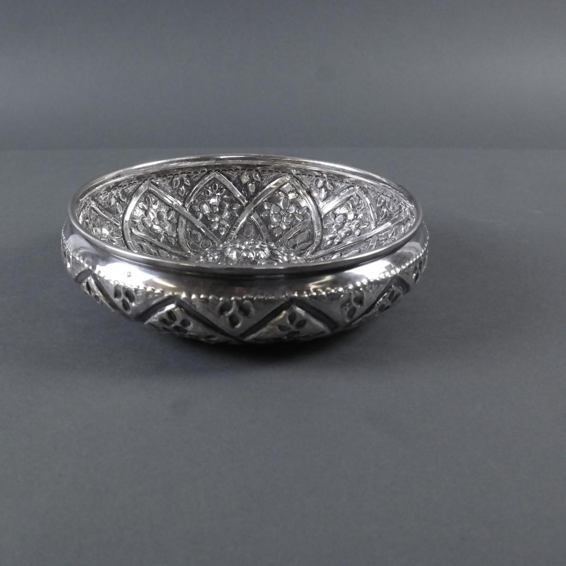 .900 Standard Silver Decorated Bowl (1 of 7)