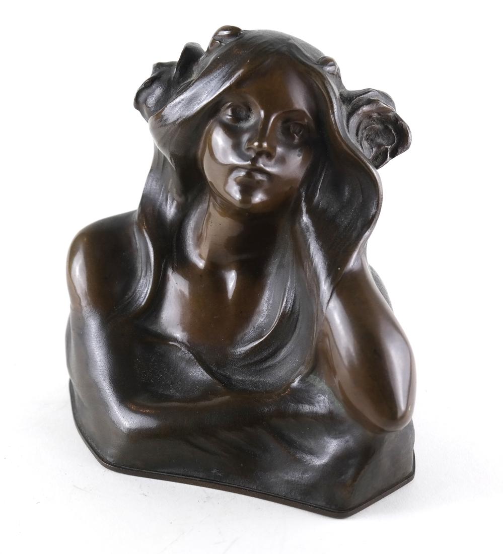 Hans Muller Bust of a Woman (1 of 8)