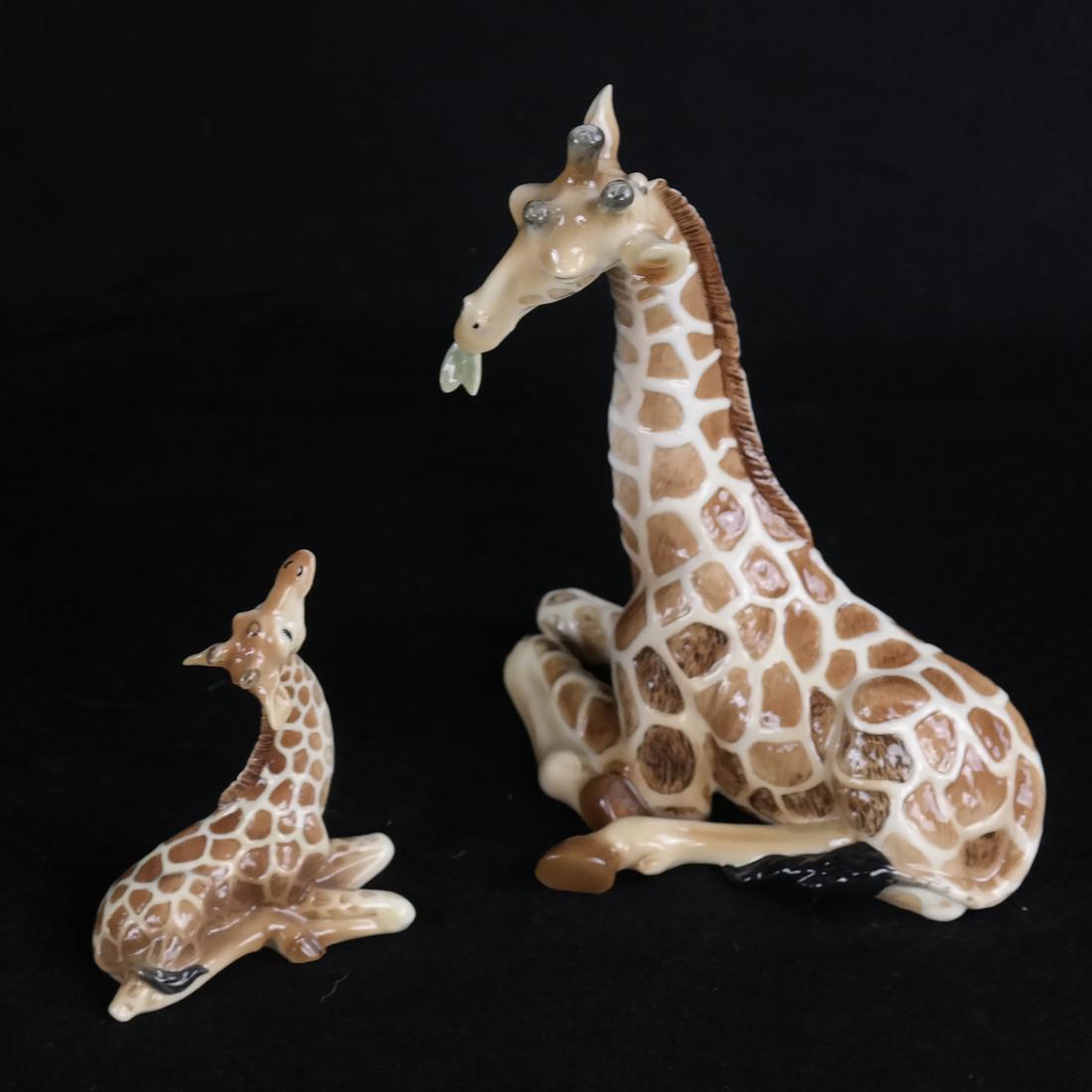 Franz porcelain Two Giraffes (1 of 6)