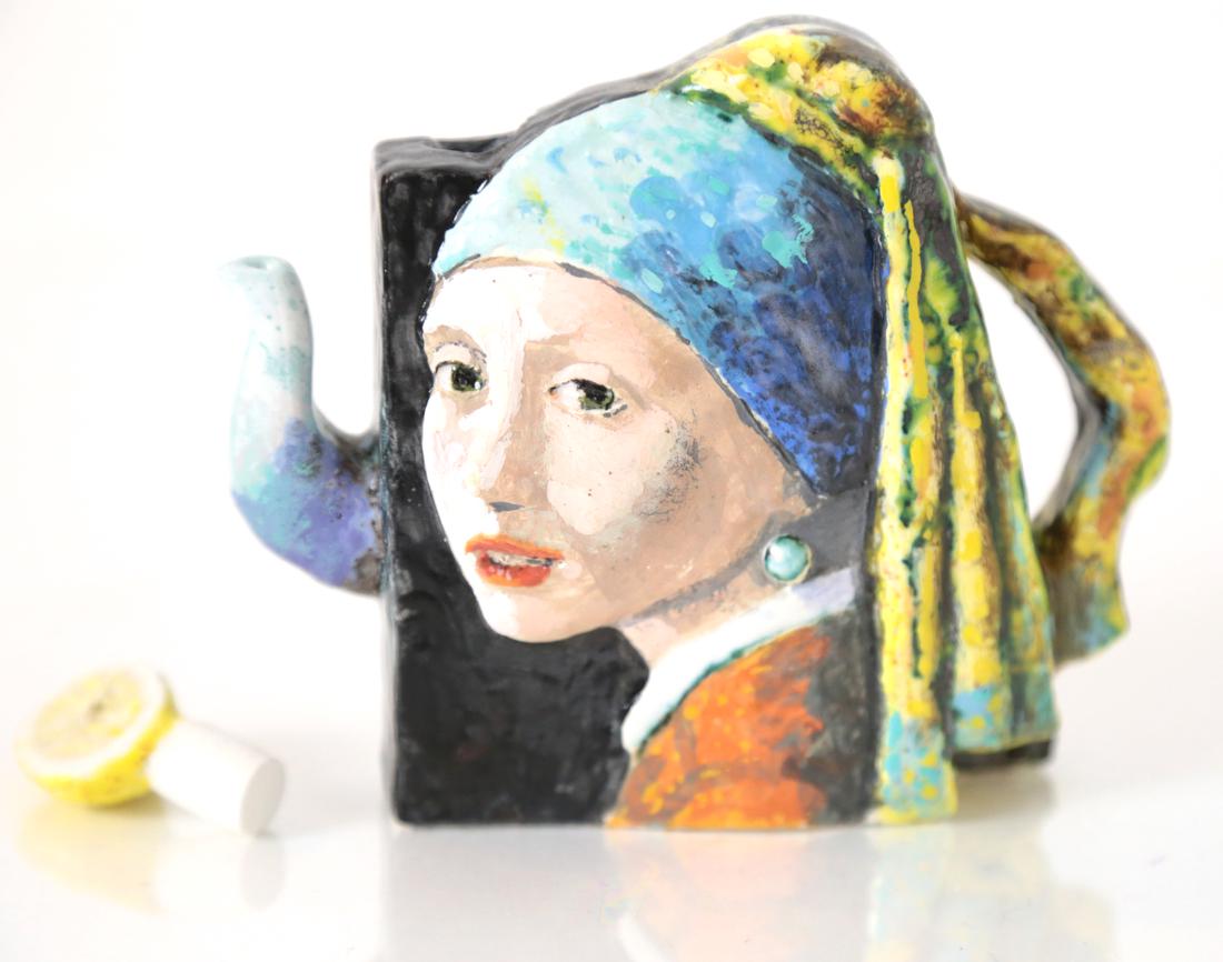 Noi Volkov "Vermeer" Teapot (1 of 5)