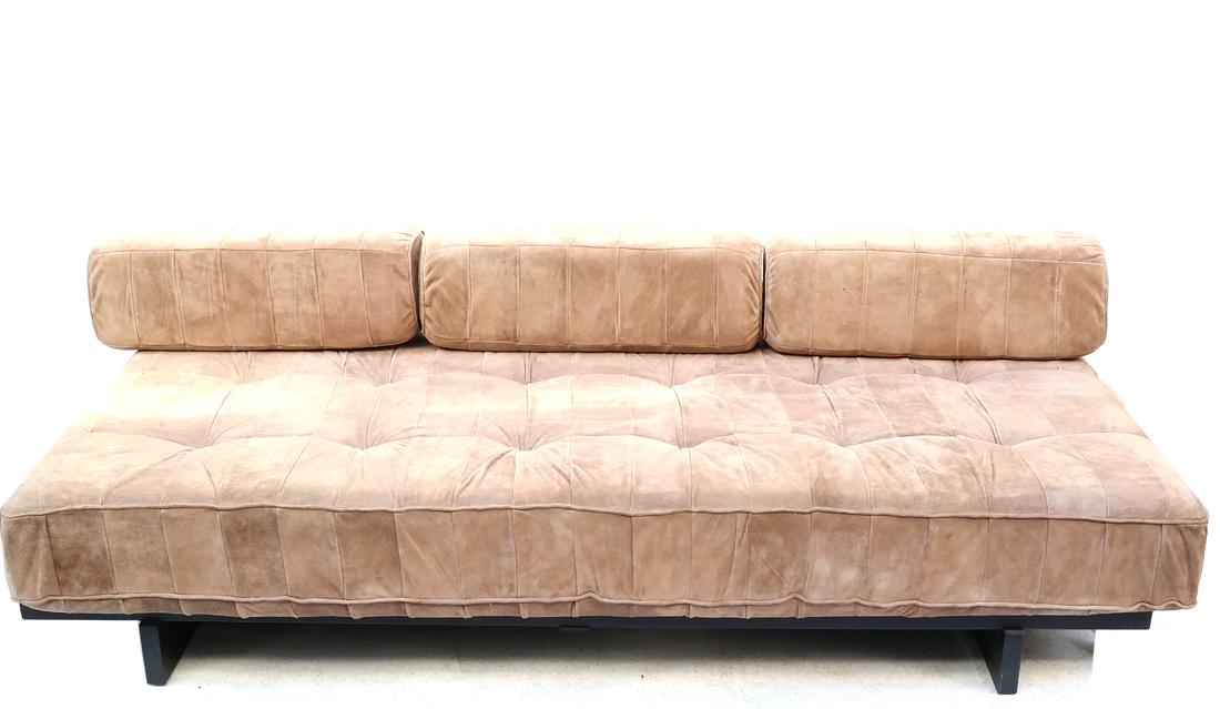 Contemporary Sofa (1 of 5)